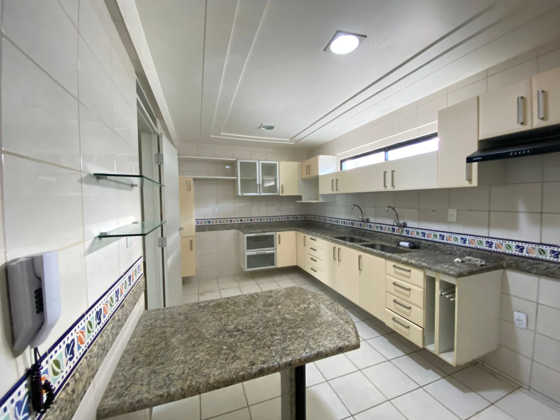 3-bedroom apartment in a building with a sauna — photo 7
