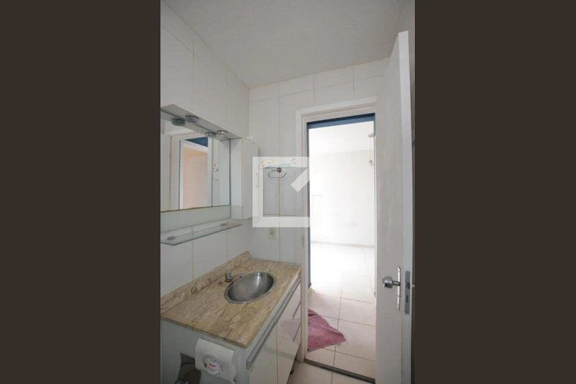 Apartamento de 2 quartos em condomínio com piscina — photo 23