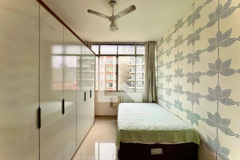 2-bedroom apartment with a home office — photo 6
