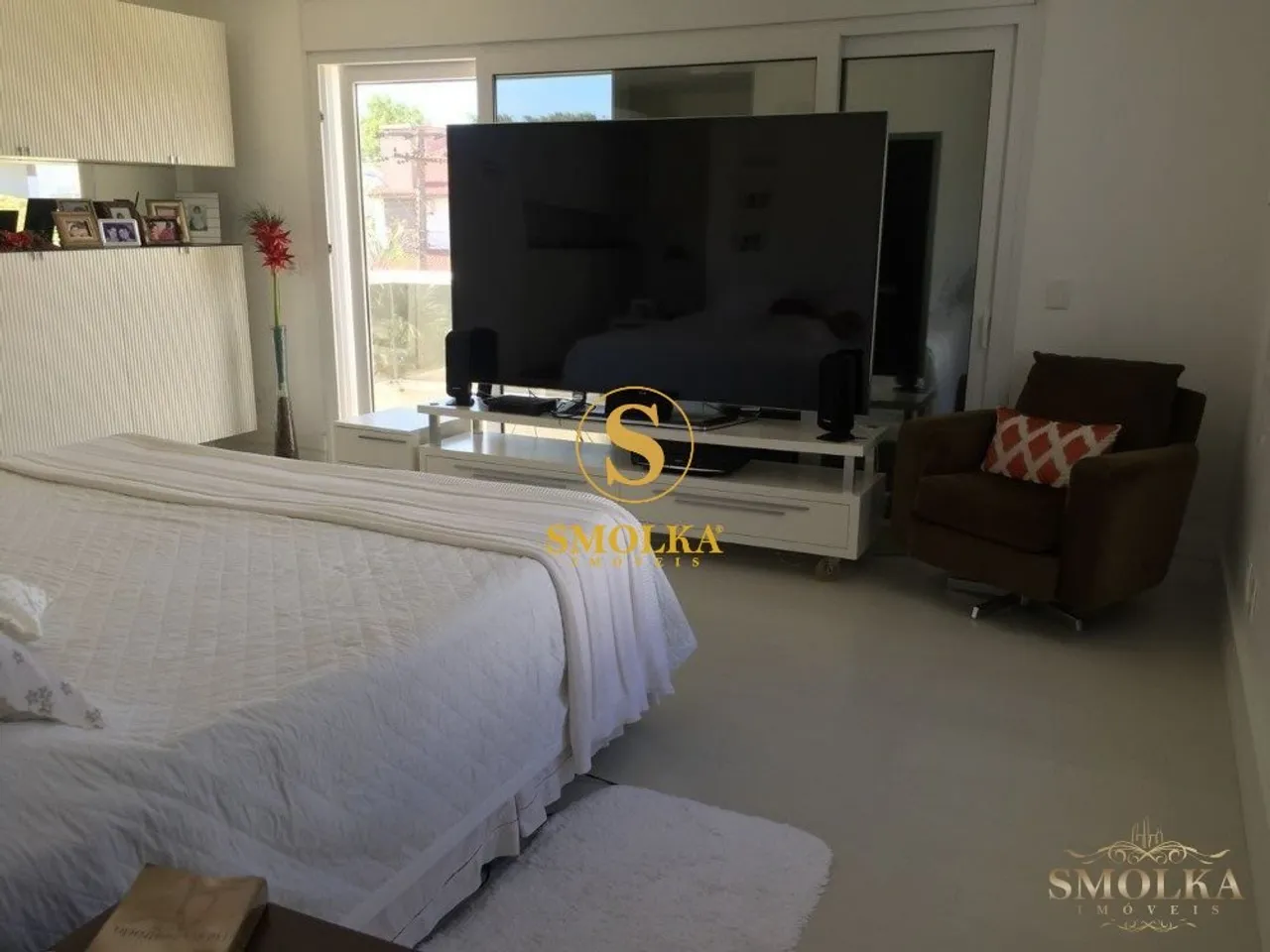 House with 5 en-suite bedrooms, 7 baths, 787 m² — photo 10