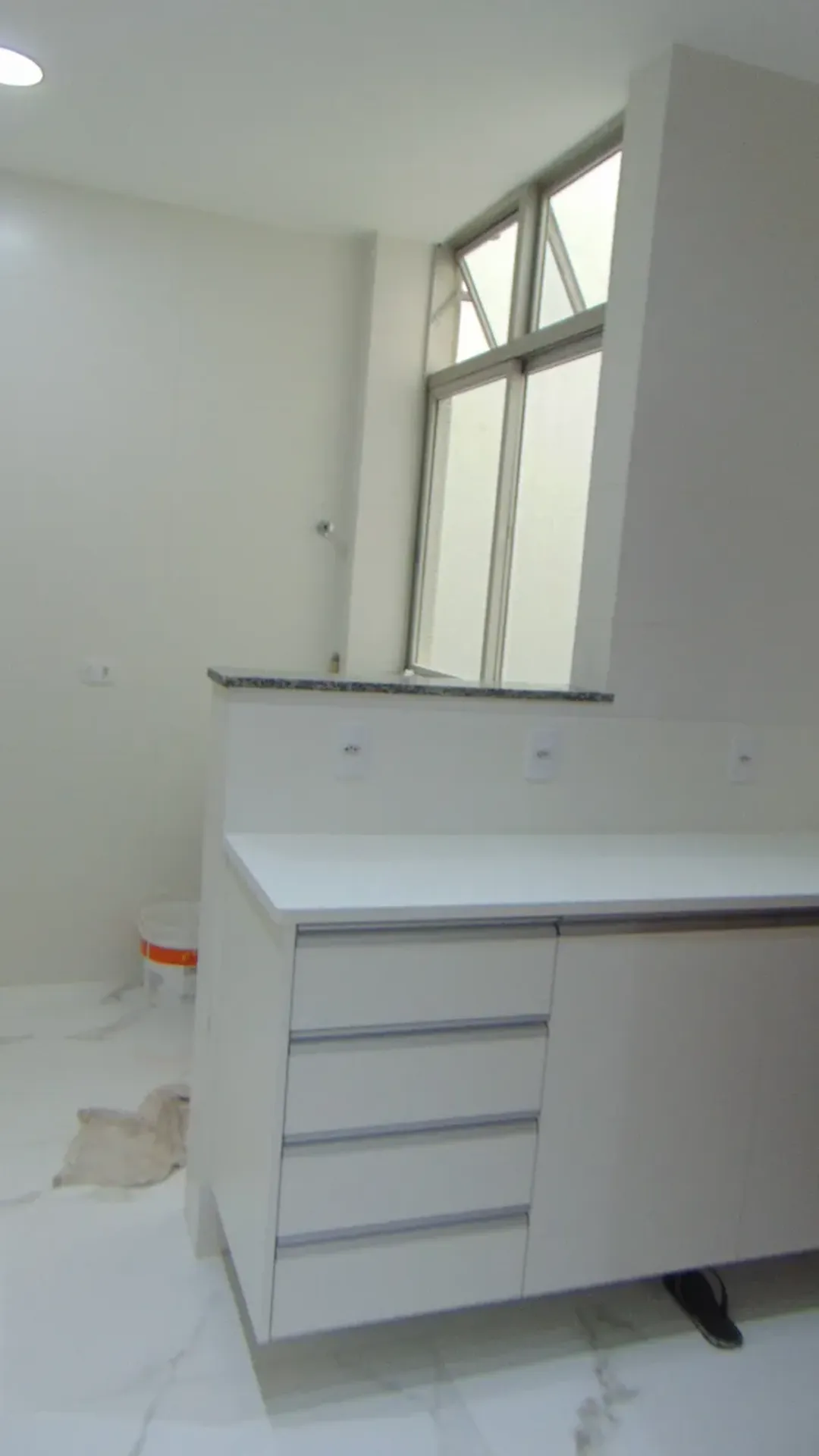 3-bedroom apartment with a water view — photo 26