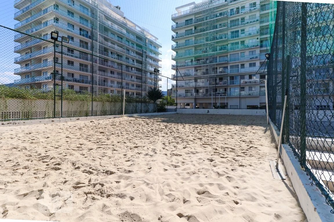2-bedroom apartment in a building with a sauna — photo 20