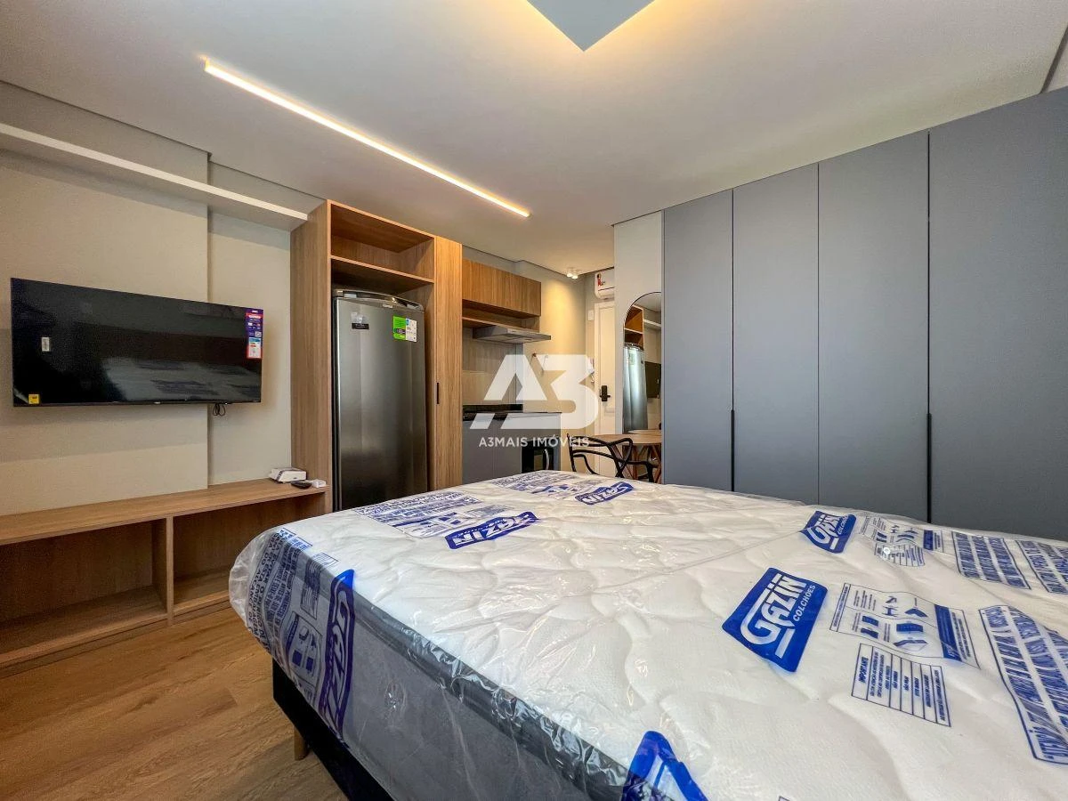Меблированная квартира 19 м² с кухней открытого типа — photo 19