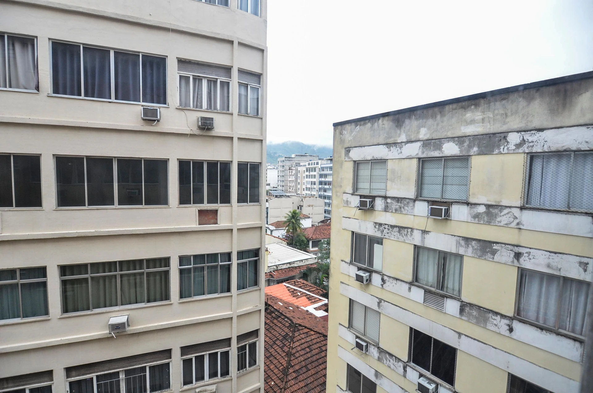 Apartamento de 4 quartos com vista para as montanhas, Tijuca — photo 26