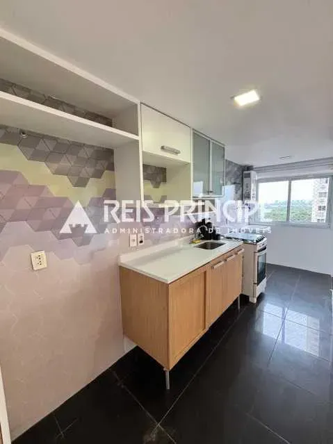 Unfurnished 2-bedroom apartment with 3 bathrooms — photo 10
