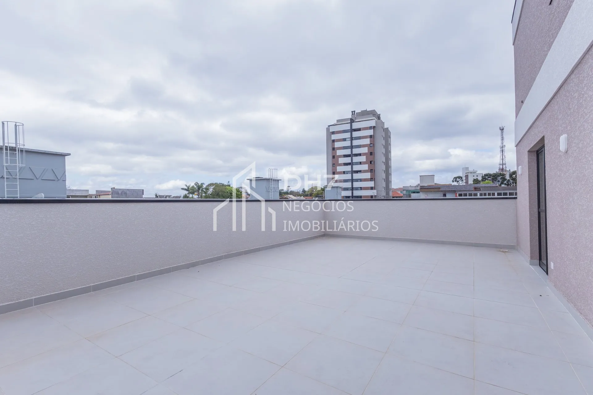 One-bedroom, 39 m² apartment in Curitiba — photo 5