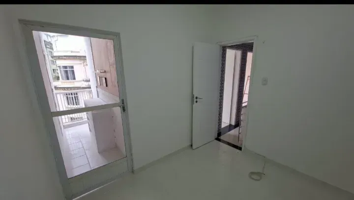 80 m² apartment with a water view and a washing machine — photo 13