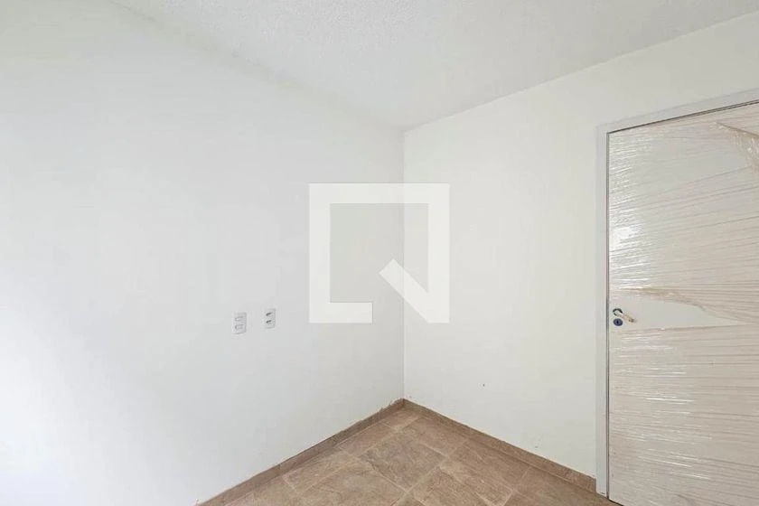 2-bedroom apartment in a building with a gym — photo 34