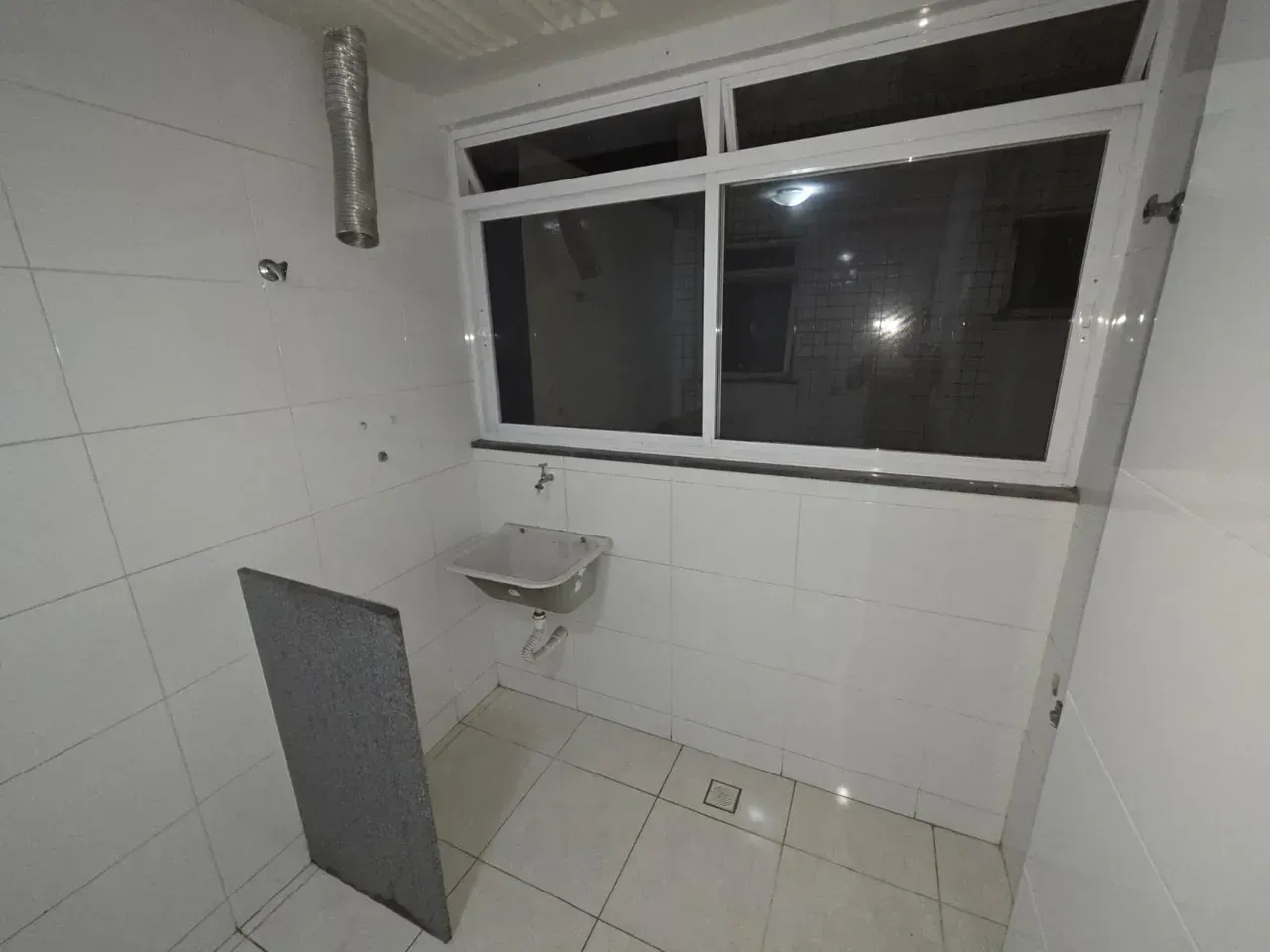 1-bedroom apartment with balcony and 1 parking space — photo 9
