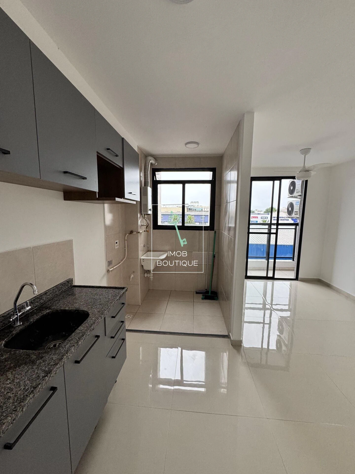 2-bedroom apartment with open-plan kitchen and 52 m² — photo 2