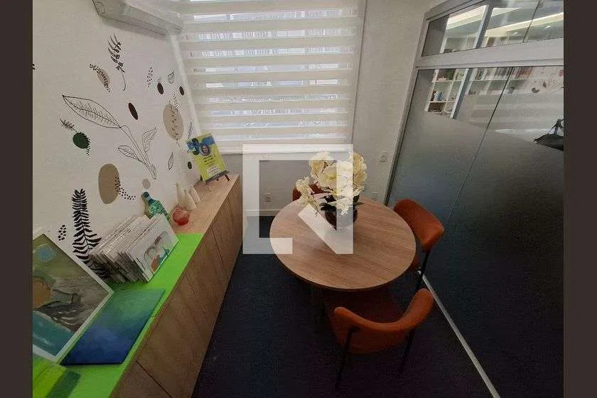 Квартира 120 м² з 2 спальнями та компактною кухнею — photo 18