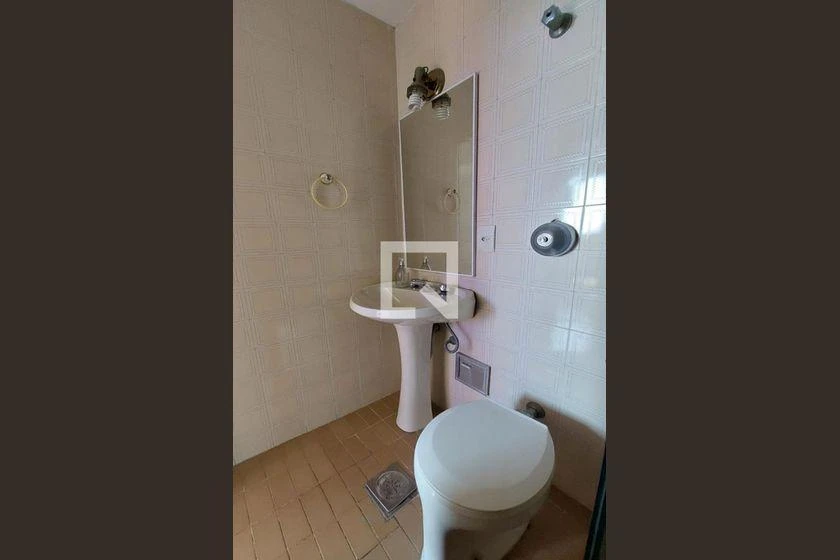 2-bedroom apartment in a building with a pool — photo 76
