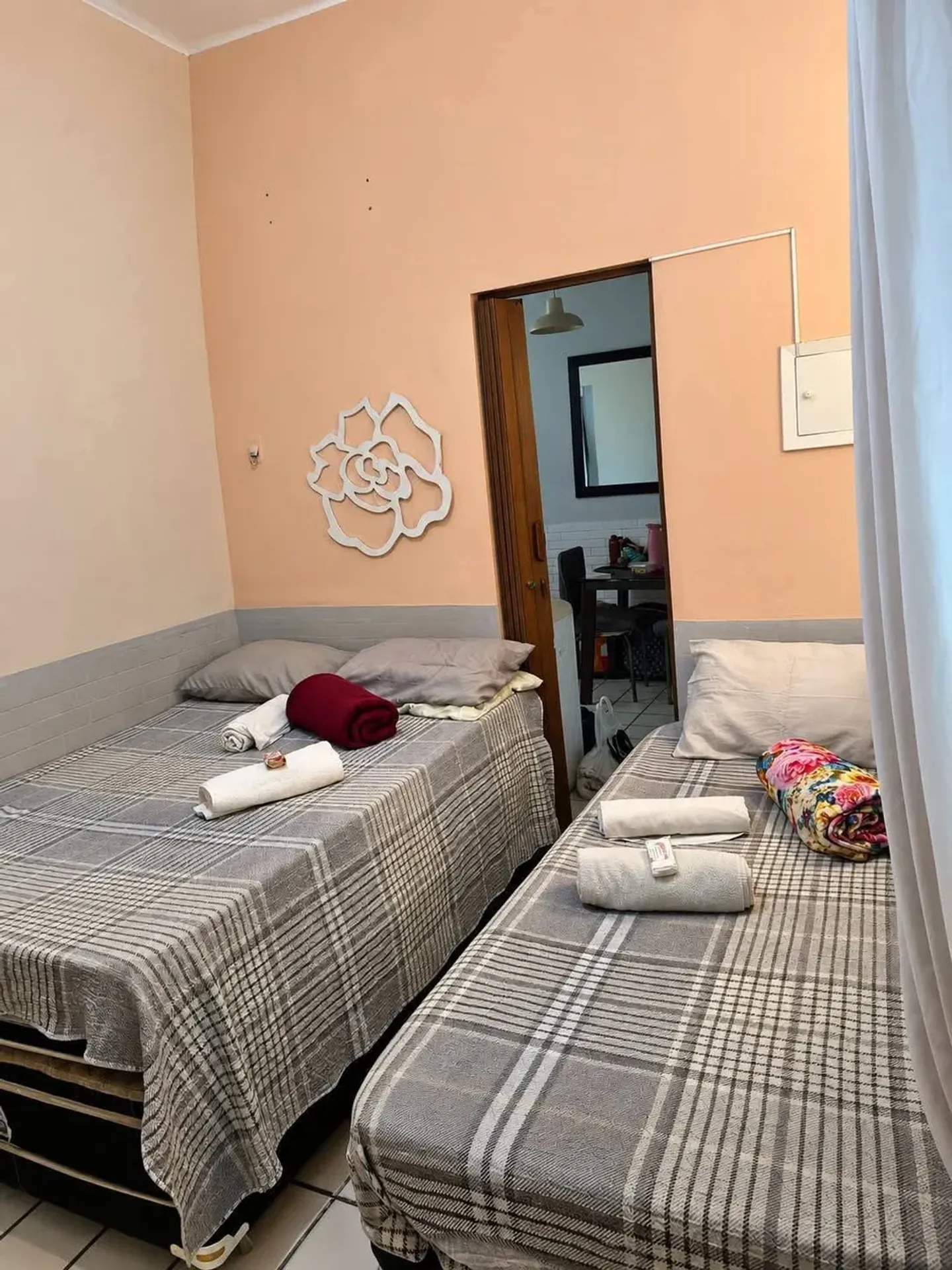 Furnished apartment, 50 m², with a bathtub — photo 12