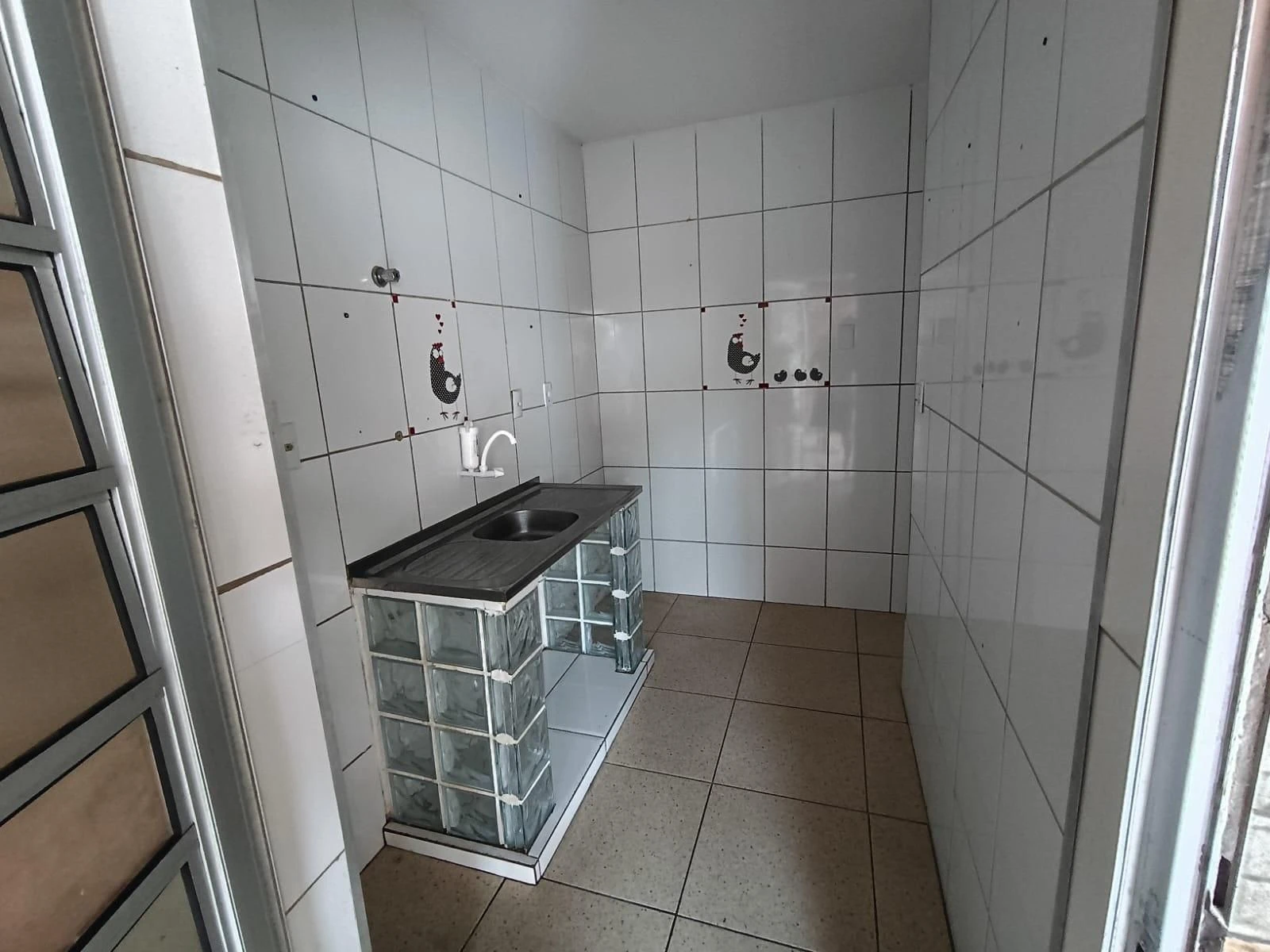 House, 50 m², with a grill on the balcony — photo 25