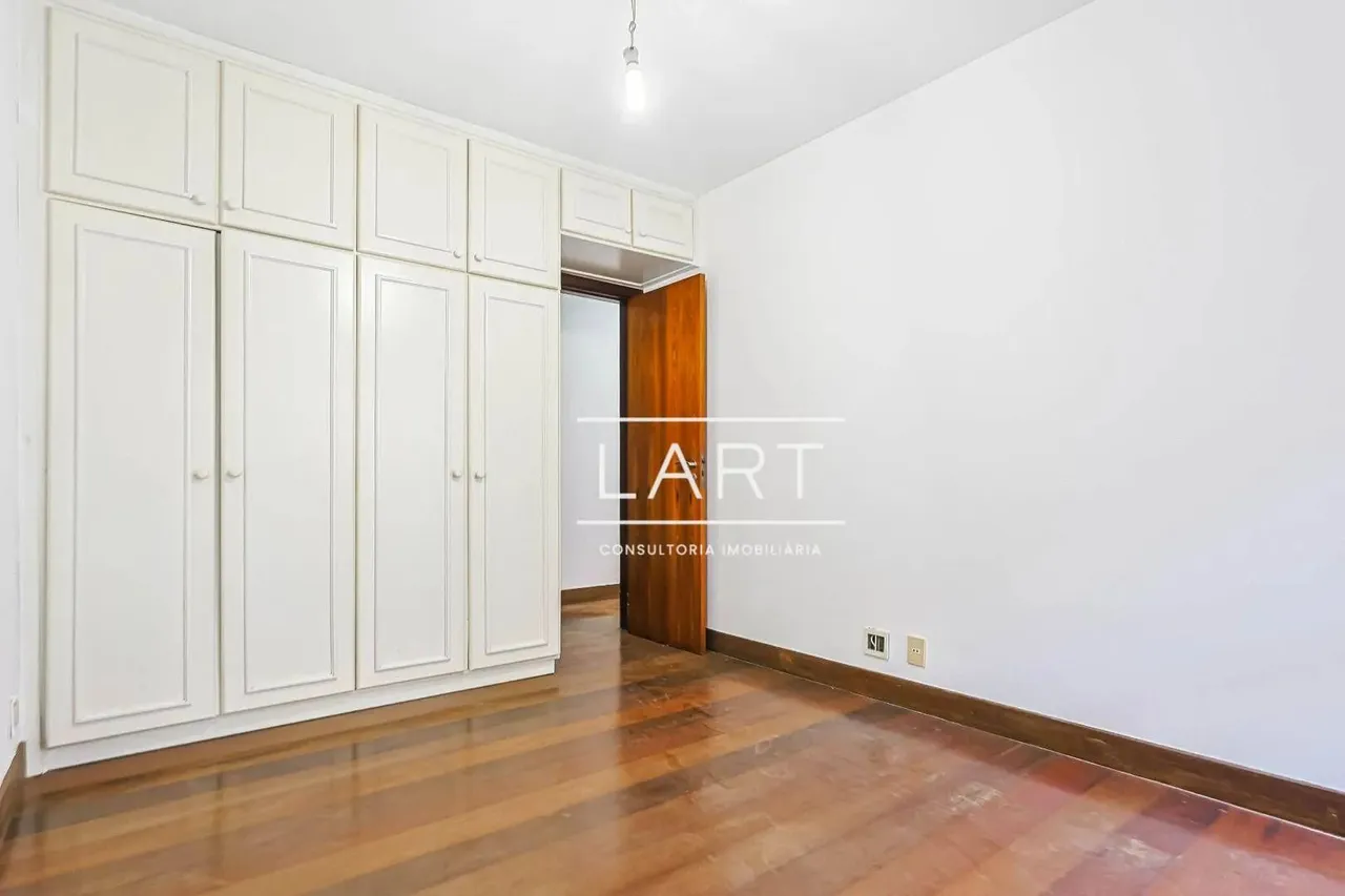 Apartamento com 4 dormitórios e 3 banheiros, 262 m² — photo 19
