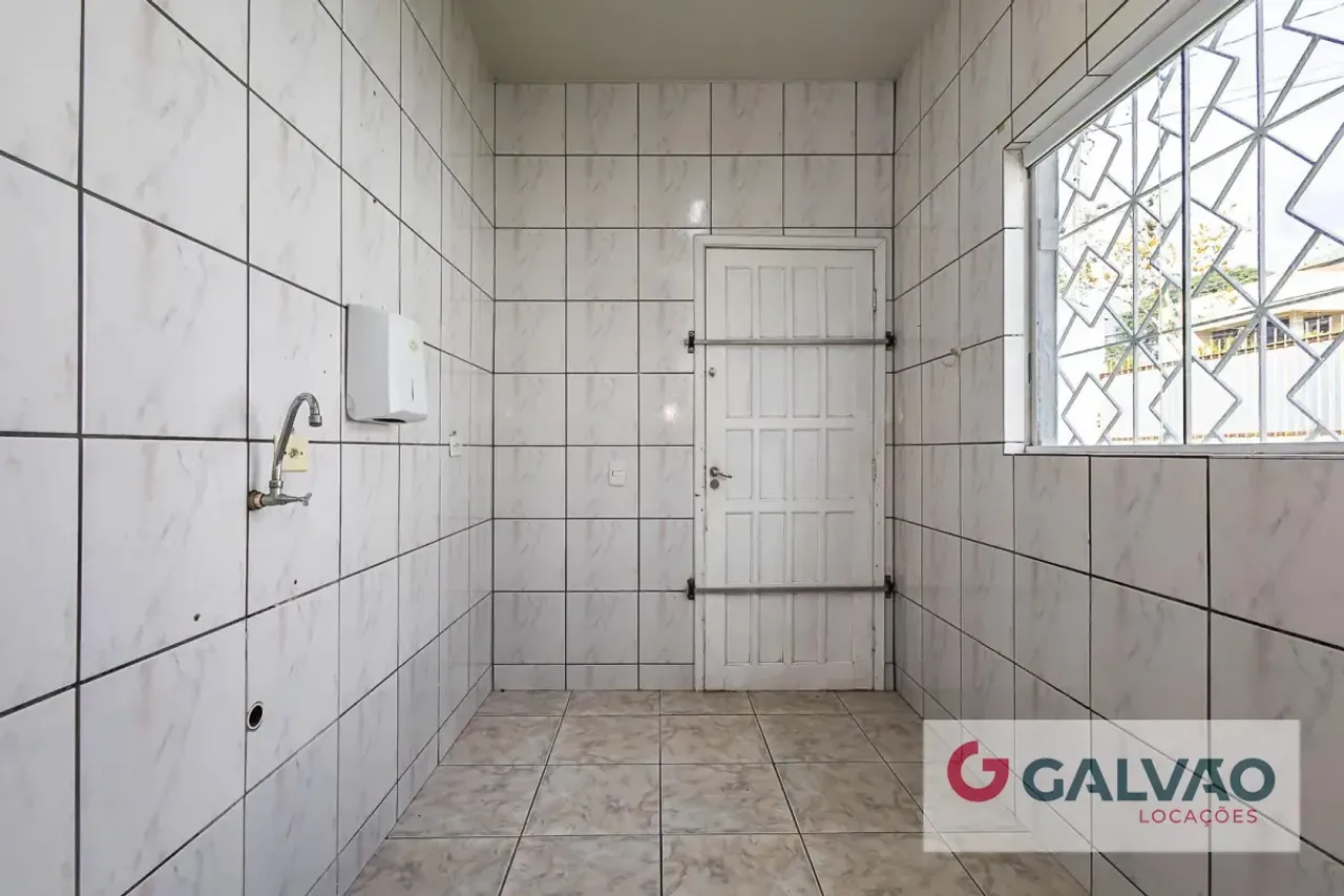 Unfurnished house with 3 bedrooms and 2 bathrooms — photo 5
