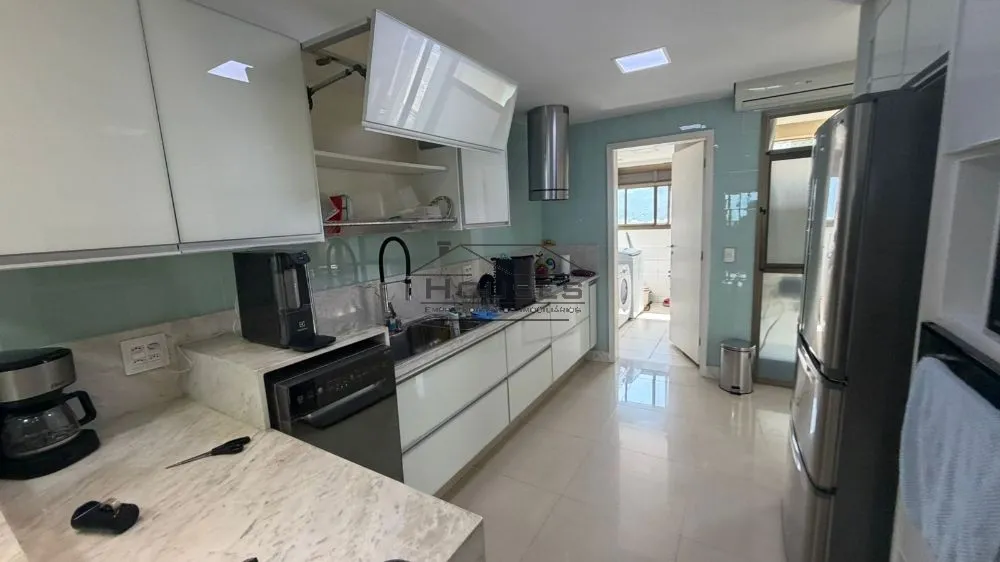4-bedroom unfurnished apartment with 1 bathroom — photo 41