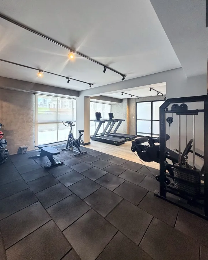 Apartamento de 55 m² com varanda gourmet e vista para a água — photo 17
