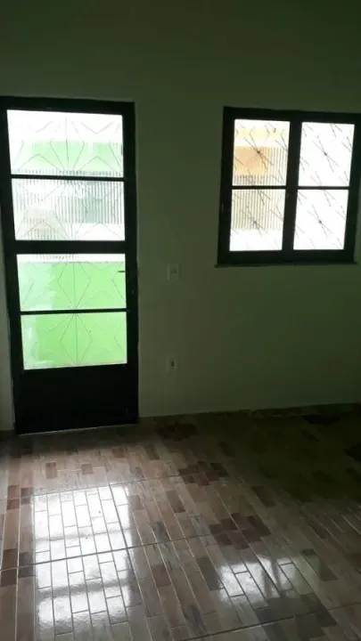 Rental apartment with 2 bedrooms and an electric shower bathroom — photo 11