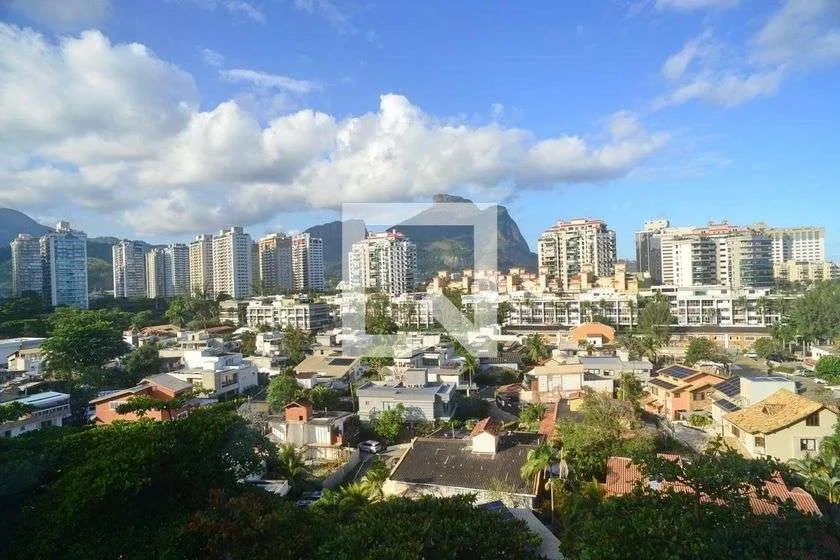 Мебльована квартира 58 м² з 1 спальнею та 1 паркомісцем — photo 18