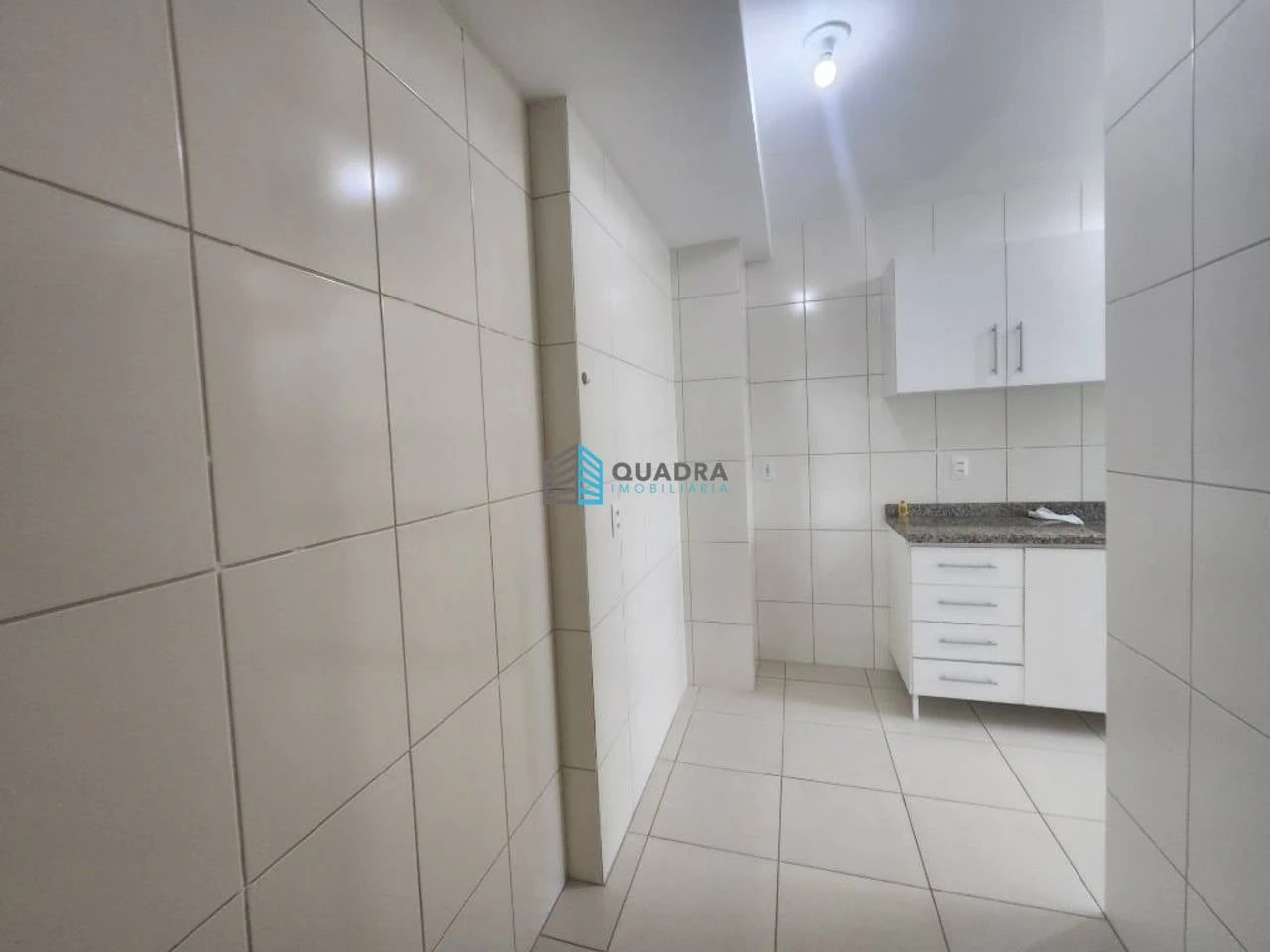 Квартира: 2 спальни, 1 со своей ванной, 75 м², Флорианополис — photo 4