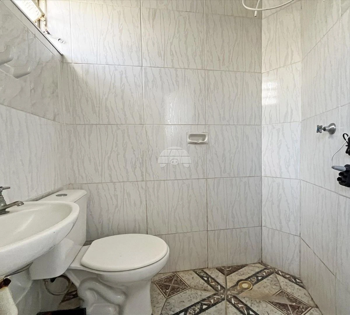 Квартира с 3 спальнями, включая 1 с ванной — photo 19