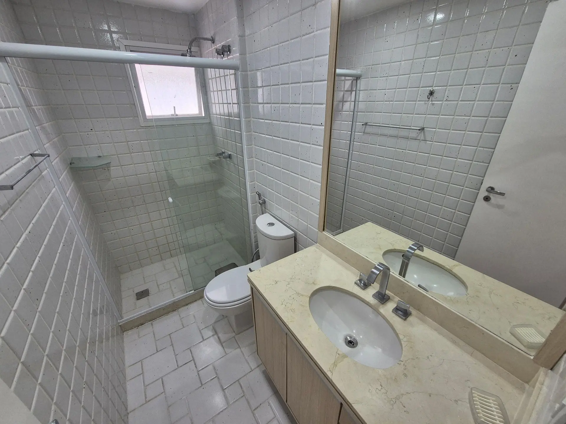 Apartamento mobiliado com 3 quartos e cozinha a gás — photo 22