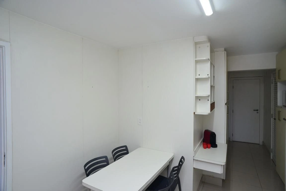 Apartamento mobiliado com 4 quartos e suíte no total — photo 52