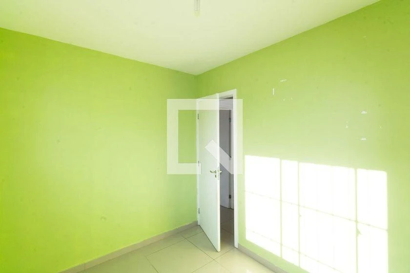 Apartamento para aluguel com 2 quartos e 1 banheiro — photo 37