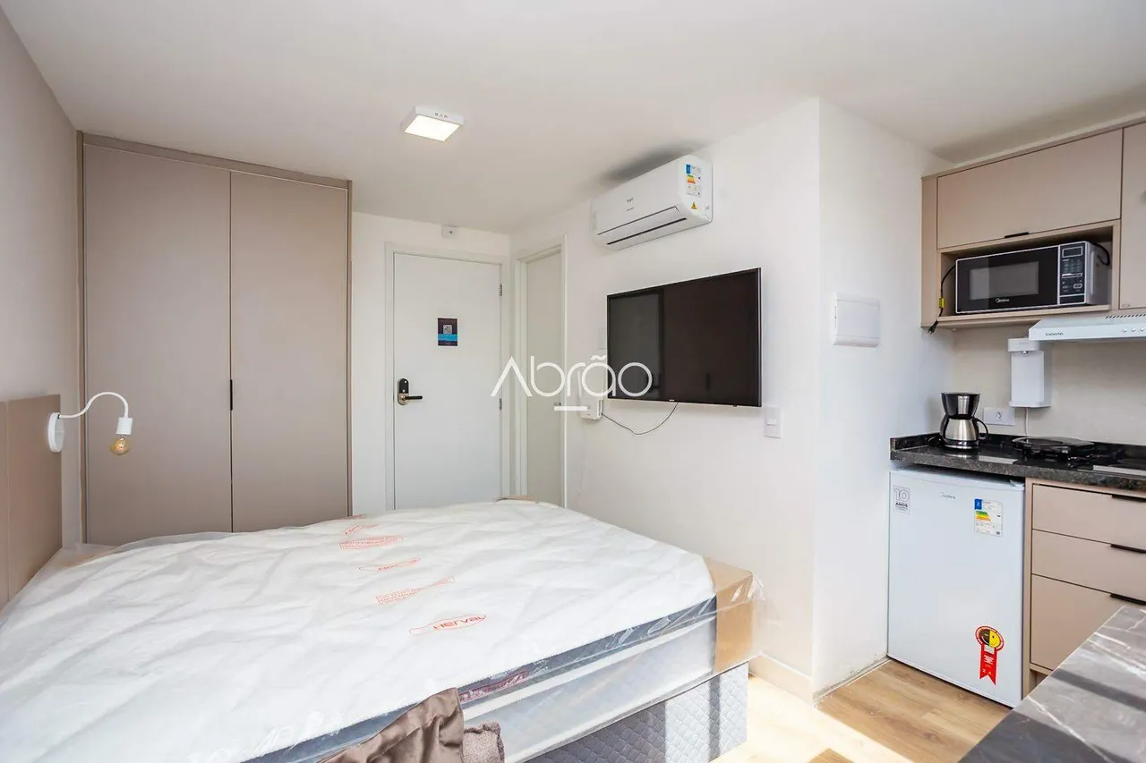Furnished 17 m² studio with 1 bedroom and 1 bathroom — photo 10