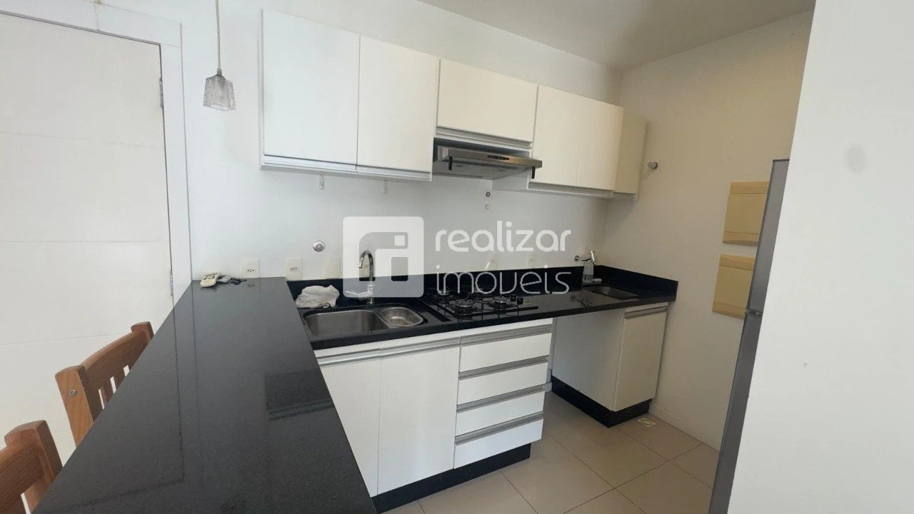 Apartamento amueblado de 56 m² con 1 dormitorio y balcón — photo 6