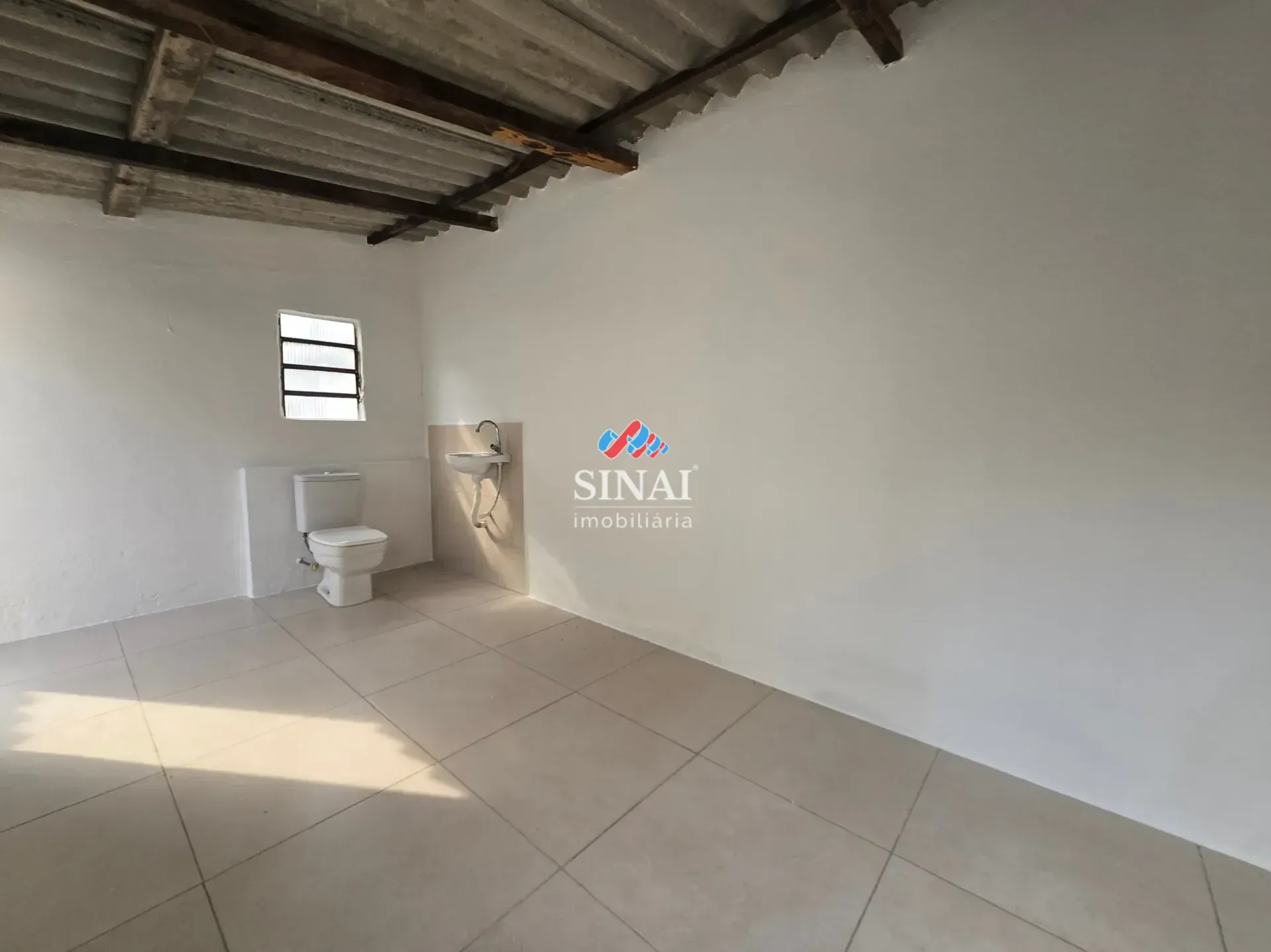 House with 3 bedrooms and 1 bathroom plus 1 parking space — photo 36
