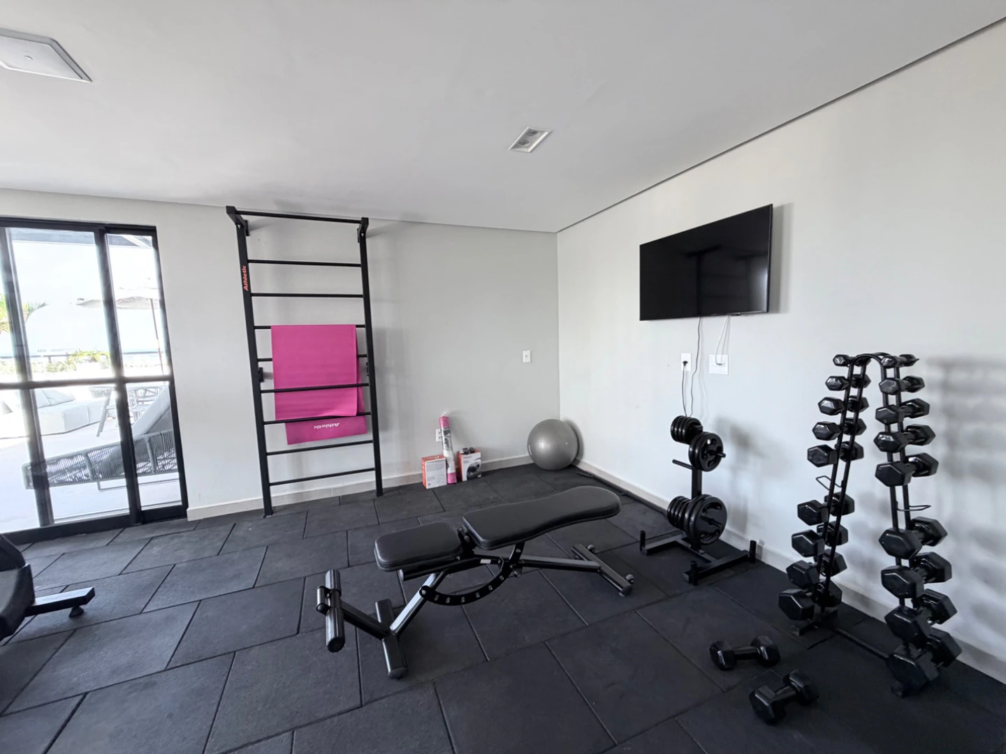 1 quarto e janelas do piso ao teto: apartamento de 40 m² — photo 20