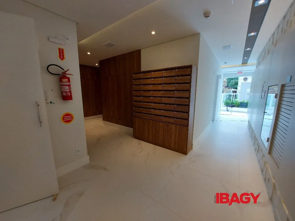 Estudio amueblado de 30 m² con 1 dormitorio — photo 9