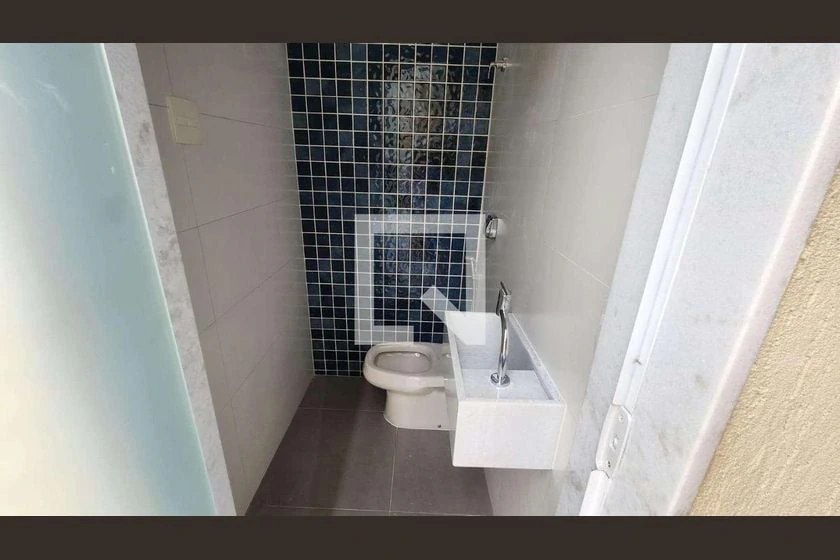 Casa com 3 suítes e 320 m², com 3 vagas — photo 22