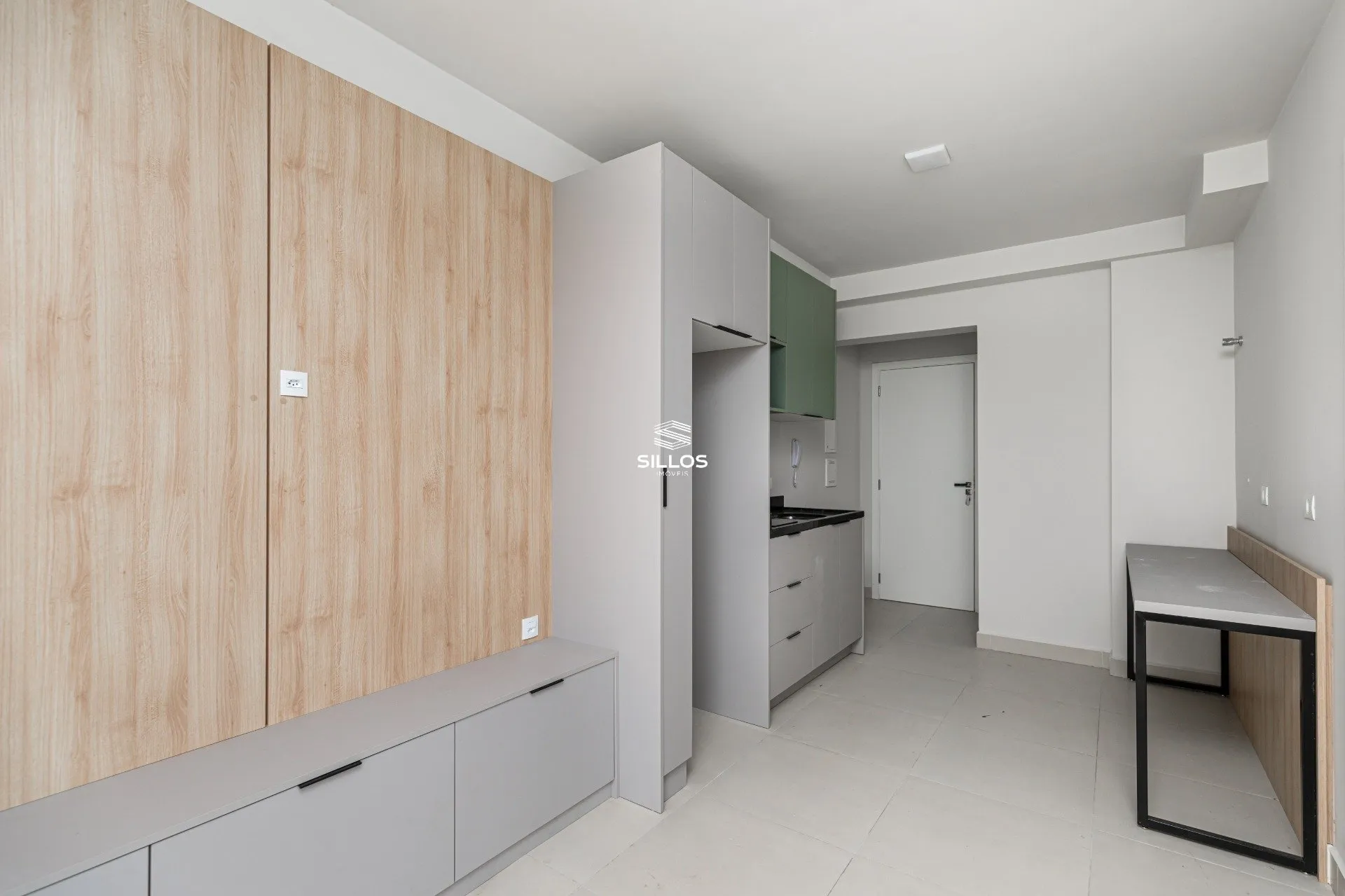 Apartment on the 8th floor with a home office — photo 5
