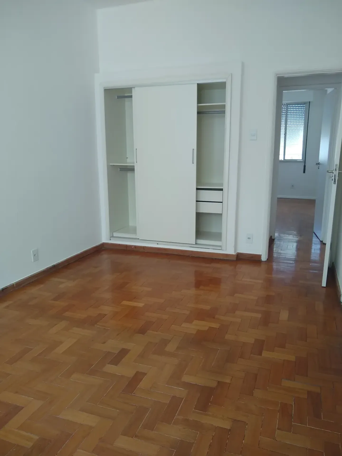 Apartamento com 3 quartos e cozinha integrada a gás — photo 18