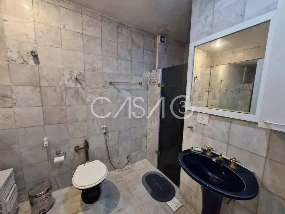Rental apartment with 4 bedrooms and 330 m² — photo 5