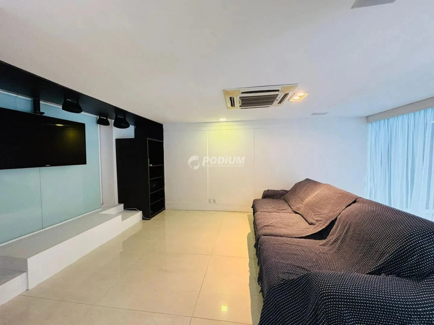 Casa para alugar com 472 m², 6 suítes e 11 banheiros — photo 6