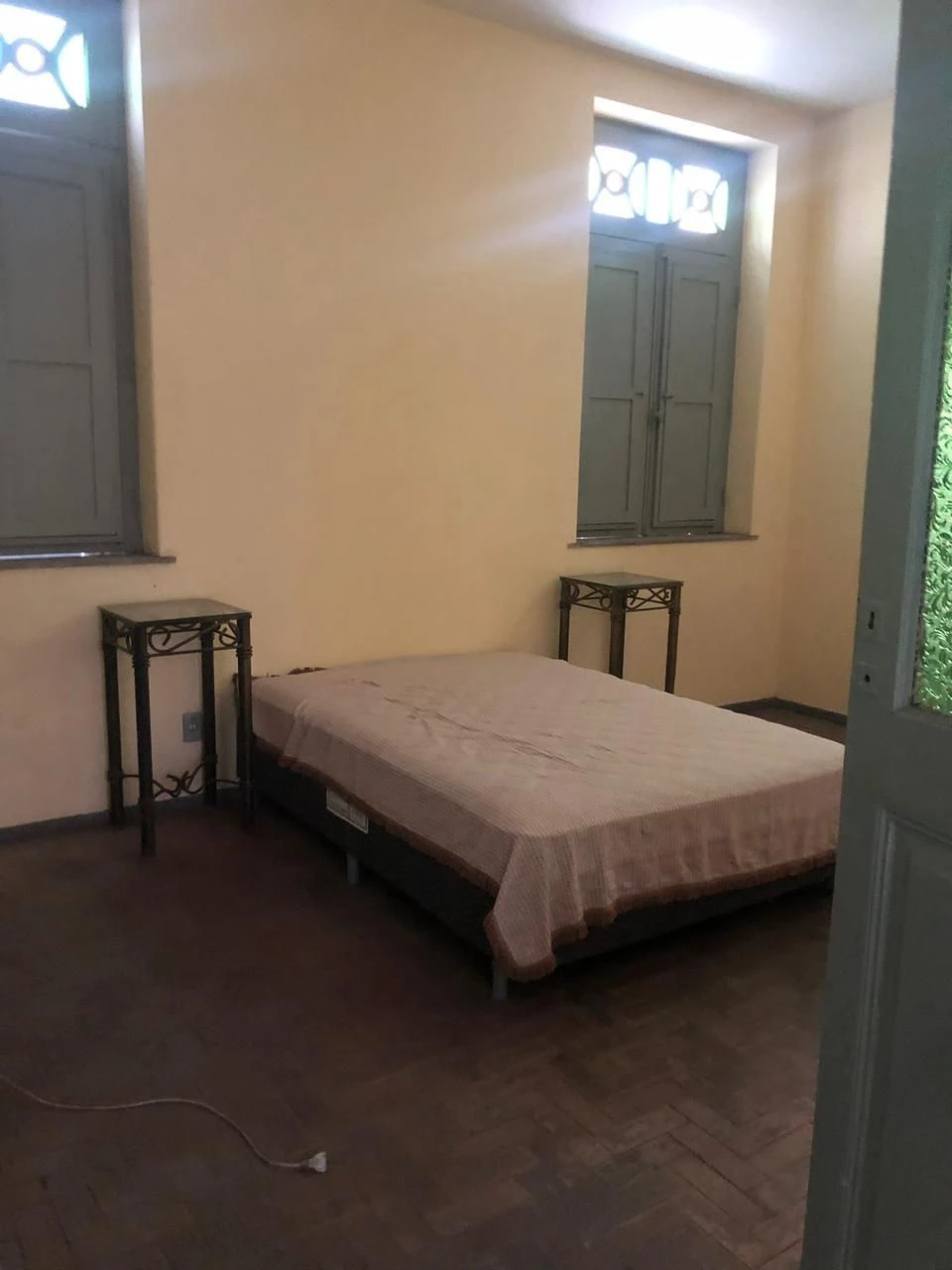 Casa con 5 dormitorios y 1 baño, cocina independiente — photo 8