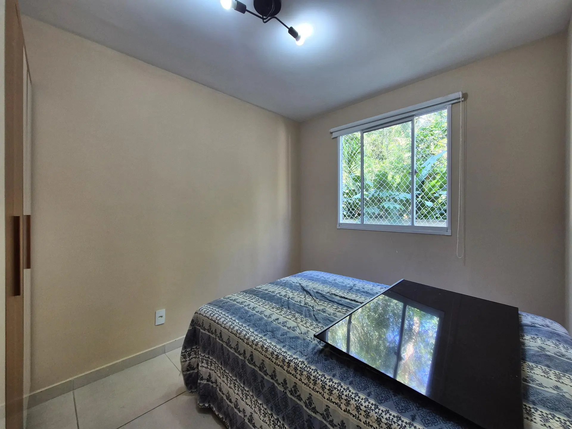 2-bedroom apartment in a building with a gym — photo 3