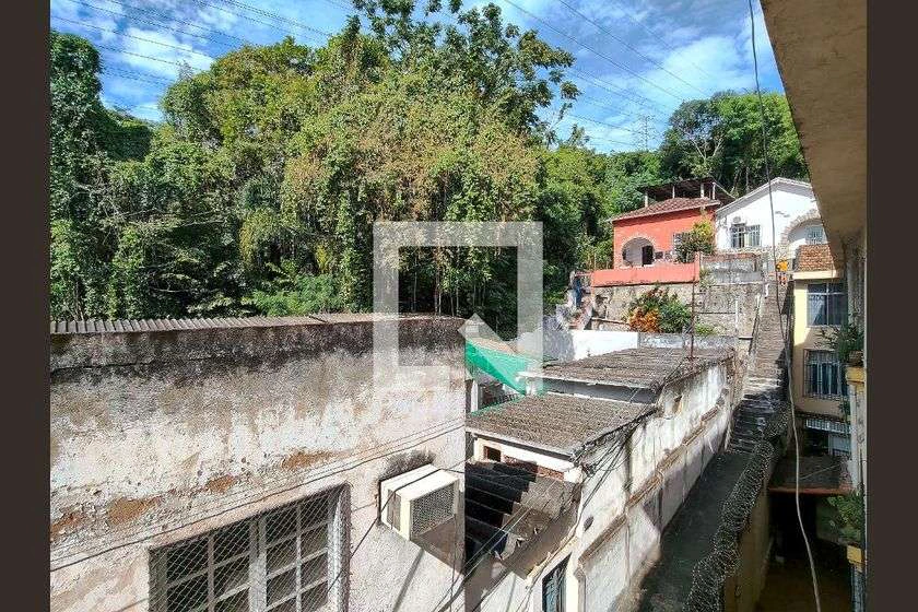3-bedroom apartment with a terrace and 100 m² — photo 26