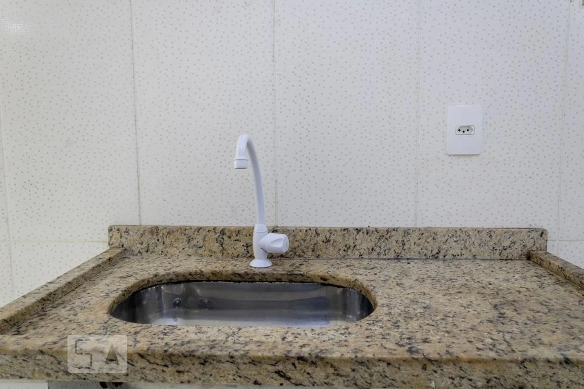 2-bedroom house with a private BBQ — photo 2