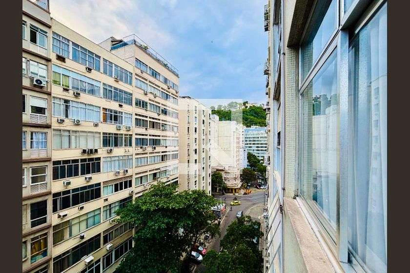Furnished apartment for rent with 2 bedrooms and 85 m² — photo 17