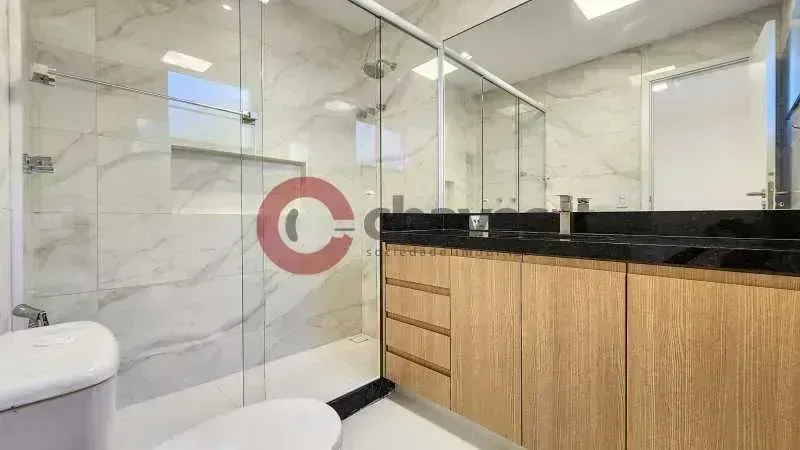 Casa com 4 quartos e 5 banheiros, cozinha integrada a gás — photo 24