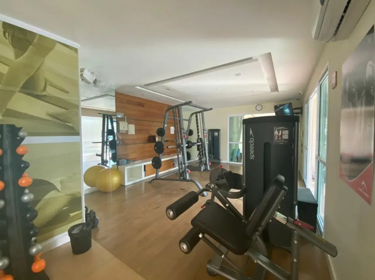 Apartment, 69 m², with a glass-enclosed balcony — photo 17
