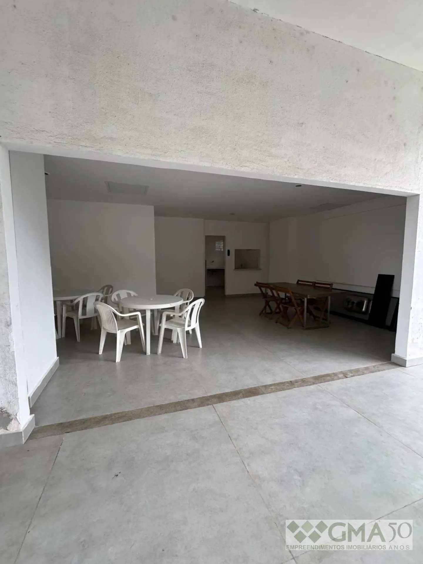 Apartment, 70 m², with wood or laminate floors — photo 23