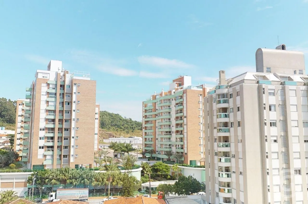 Apartamento de 91 m² com sacada envidraçada e 3 quartos — photo 3