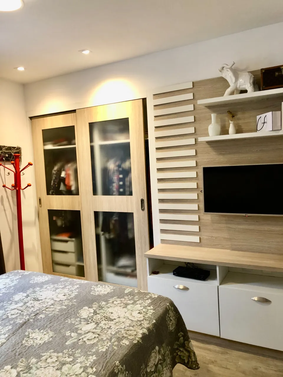 Apartamento sem mobília com 3 quartos e 3 banheiros — photo 14