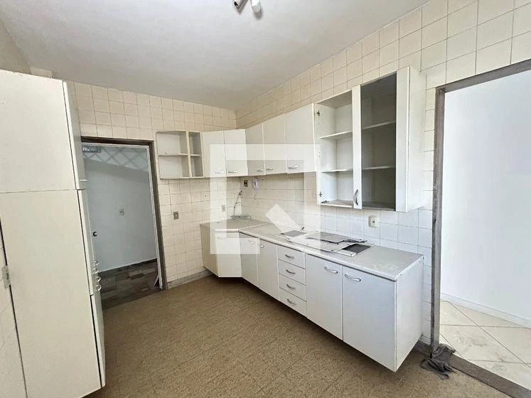 Washing machine in a 2-bedroom apartment, 77 m² — photo 2